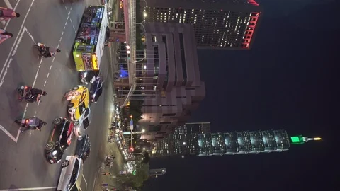 Intersection of Xinyi Road and Keelung Road. Vertical video Stock Footage 108654840