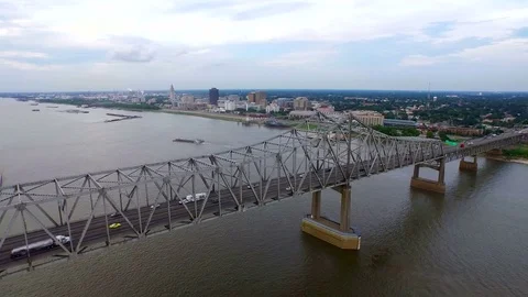 Interstate 10 i10 mississippi river bridge in baton rouge louisiana Stock Footage 73152034