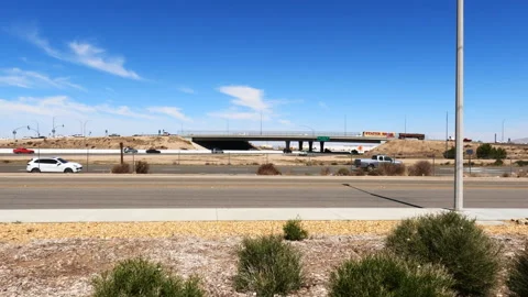 Interstate 15 and overpass bridge in Hesperia, CA Video stock 175782148