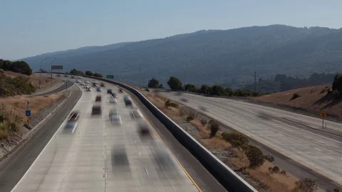 Interstate 280 daytime timelapse 動画素材 98702007