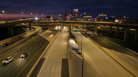 Interstate highways lit up at night in downtown Orlando, with light Stock-Footage 285779991