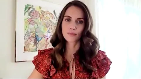 Interview with famous actress Alison Brie for movie 'The Rental' - 2021 스톡 동영상 154368556