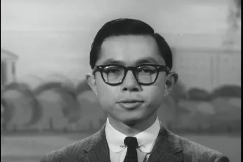 Interviewer translates information about scholar mind of President Wilson Stock Footage 118307287