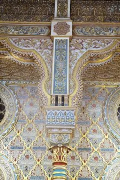 Intricate patterns and decorative elements on the walls of Palacio da Bolsa h Stock Photos