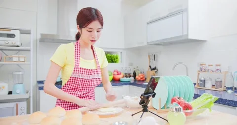 Introduce how to cook Stock Footage 156075651