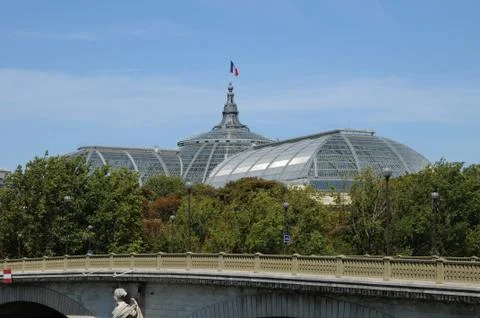 Invalide bridge in Paris Photos