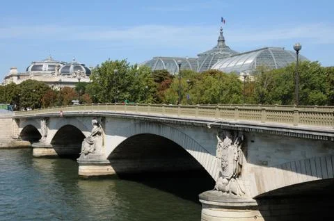 Invalide bridge in Paris Photos