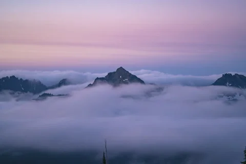 Inversion Sunrise/Sunset at Mount Rainier Video stock 142465735