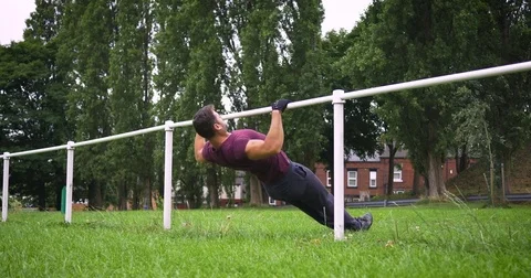 Inverted Rows Wide Outdoor Exercise 動画素材 81971181