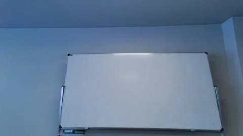 Inviting Learning Space: Modern Empty Classroom Vidéo 247904767