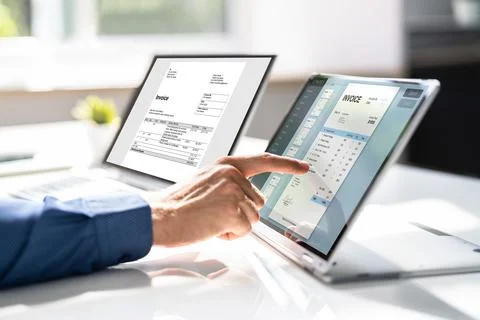 Invoice Accounting Software On Computer Stock Photos