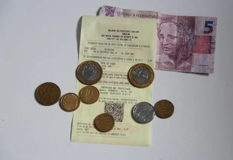 Invoice with QR code Stock Photos