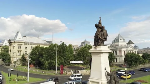 Ion C. Bratianu statue Stock Footage 131184016