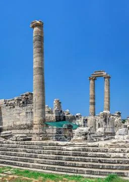 Ionic Columns in the Temple of Apollo at Didyma, Turkey Foto stock