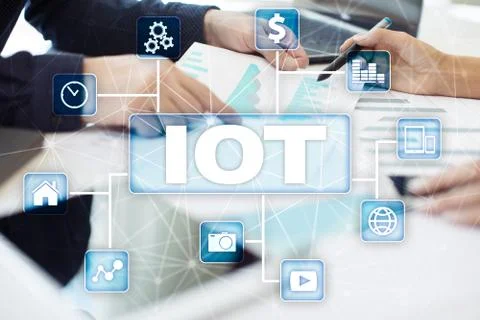 IOT. Internet of Thing concept. Multichannel online communication network. Stockfoto's