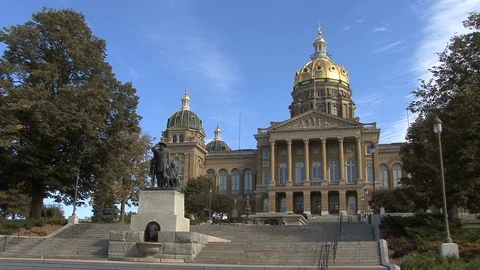 Iowa Des Moines capitol buiilding Stock Footage 129059073