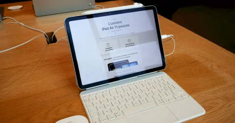 IPad Air 11 on Apple Store display table Stock Footage 312178094