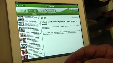 IPad connection fail. Stock Footage 8840315