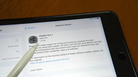 Ipados 14.5.1 update Stock Photos