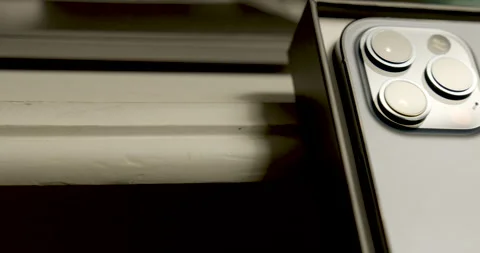 Iphone 12 Pro max, lense close up 스톡 동영상 144643483