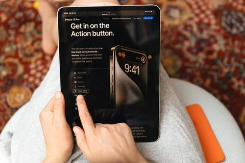 IPhone 15 Pro Action Button: Voice Memo Discovery Stock Photos