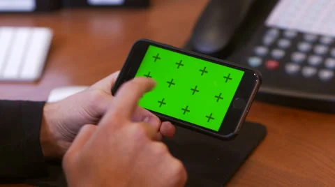 IPhone 6 Gestures Green Screen Desk at Work Video stock 46076493