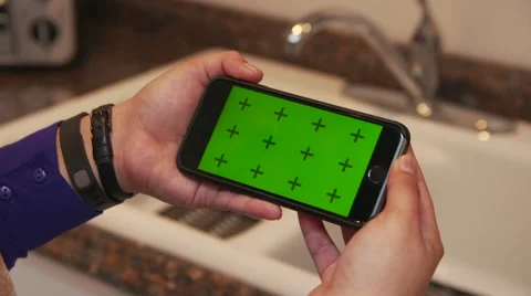 IPhone 6 Screen in Kitchen Closeup Video stock 46080043