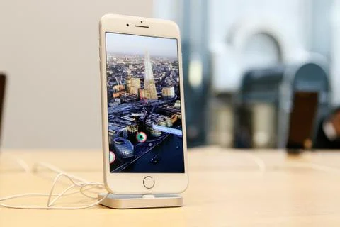 IPhone 7 Plus Stock Photos