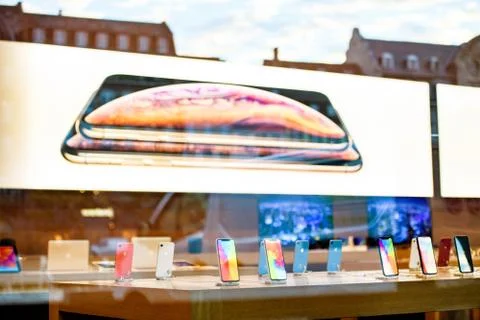 IPhone Xr smartphone by Apple Computers launch Stock Photos