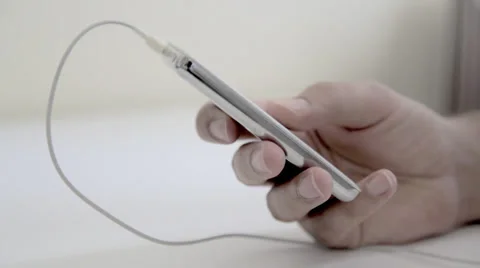 IPod shuffling Stock Footage 33436859