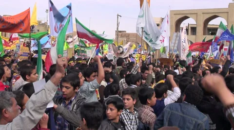 Iran, high school students chant 'death to America' during protest Stock-Footage 34068839