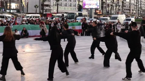 Iran Solidarity Protests in Turkey Video stock 222002635