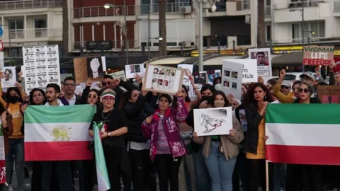 Iran Solidarity Protests in Turkey Video stock 222003636