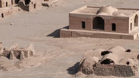 Iran,Yazd. The Towers of Silence 스톡 동영상 340891906