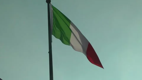 An Irish flag is flying 動画素材 343390503