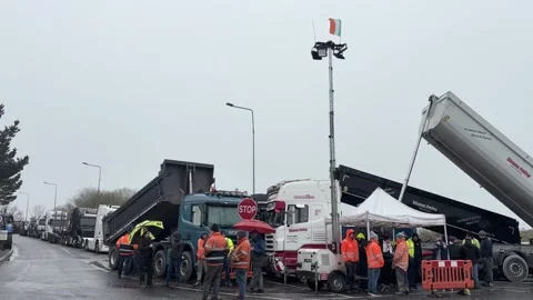 Irish fuel protests enter fourth day Stock Footage 332471441