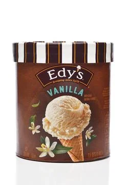 IRIVNE, CALIFORNIA - 03 June 20223: A carton of Vanilla Ice Crean from Edys. Stock Photos