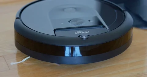 Irobot Roomba, close up, day light, raw image, 4k 스톡 동영상 139493390