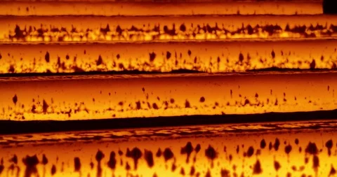 Iron foundry. Continuous casting machine. Steel billet moving through the Vídeo Stock 124900497