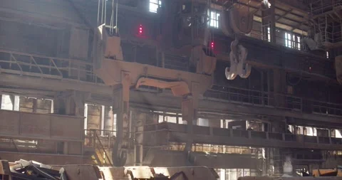 Iron foundry, crane moves through the shop. Stock Footage 172054909