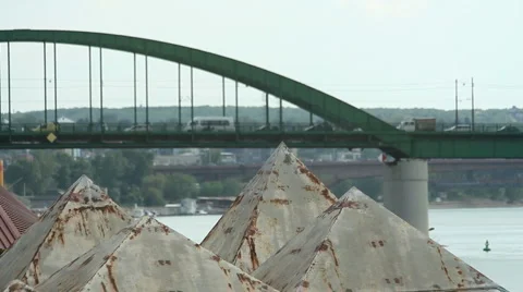 Iron pyramids Stockbeeldmateriaal 4386050