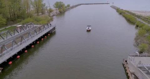 Irondequoit Marina 02 库存影片 90315596