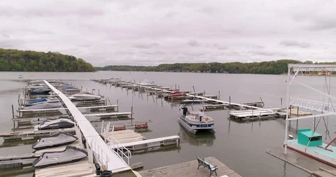 Irondequoit Marina 04 库存影片 90350908