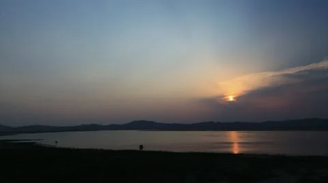 Irrawaddy river sunset timelapse 스톡 동영상 10945480