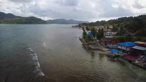 Isla Grande Colon Panama capturing crystal clear turquoise ocean Stock Footage 331256332