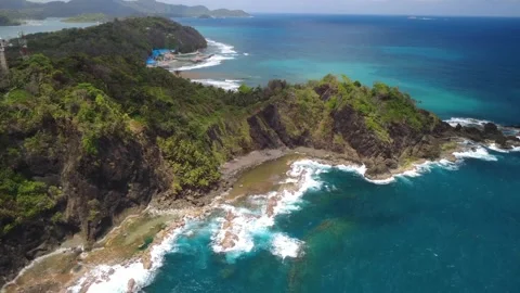 Isla Grande in Colon Panama with deep blue and turquoise ocean gradients Stock Footage 331255452