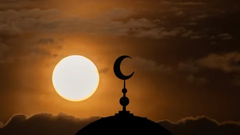 The Islam symbol on the cloud stream background. time lapse Stock Footage 111485206