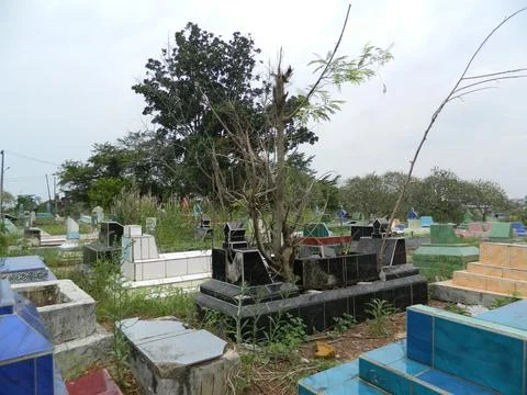 ISLAMIC GRAVES Stock Photos