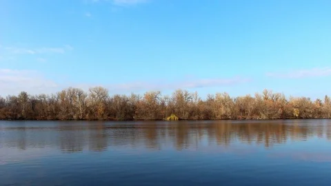 Island with autumn bare trees Video stock 101113707
