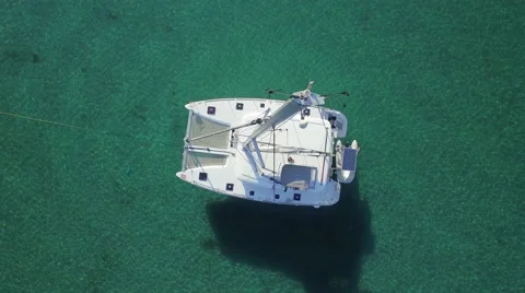Island Cruising Видео 54910436